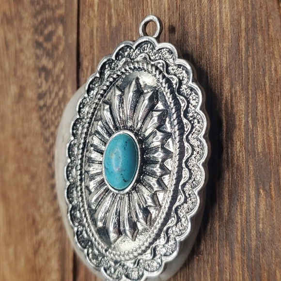 P111 native turquoise pendant - Picture 2 of 2